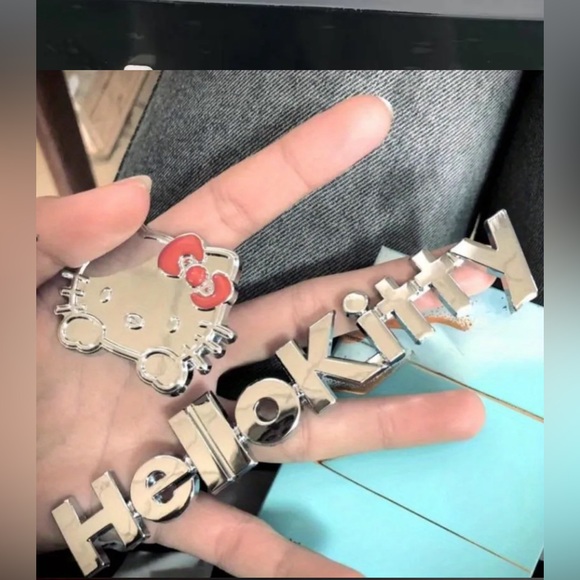 Waterproof Metal self adhesive Hello Kitty Appliqué🌟🌟🌟🌟 - Picture 5 of 5